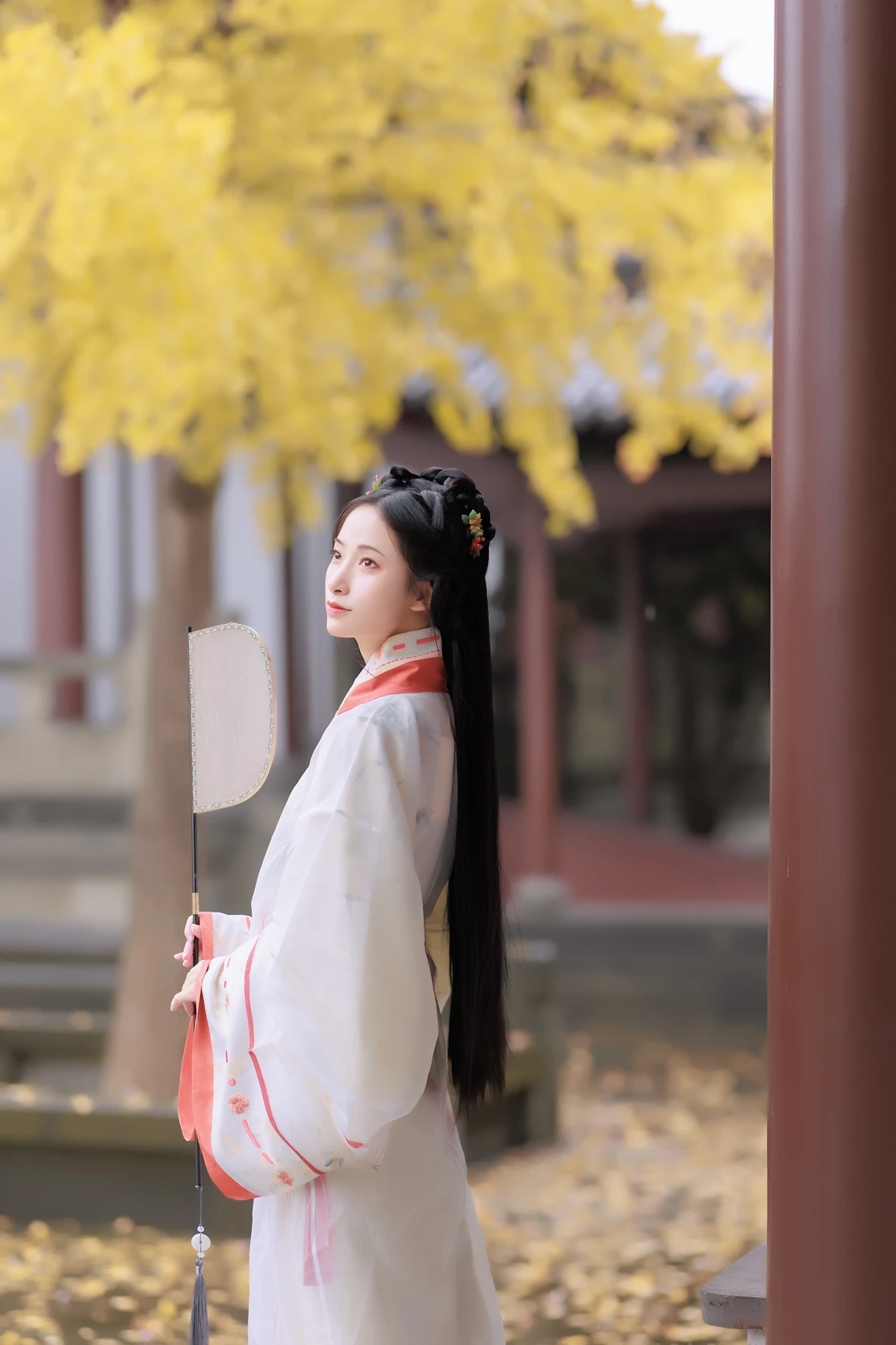 [YITUYU] 2023.01.10 Vol.2886 – Ginkgo in the Rain #[24P]-4